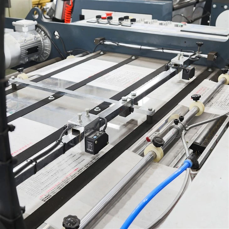 Dual Channel High-Speed Automatic T-Shirt Plastic Bag Making Machine Dual Channel High-Speed Automatic T-Shirt Plastic Bag Making Machine