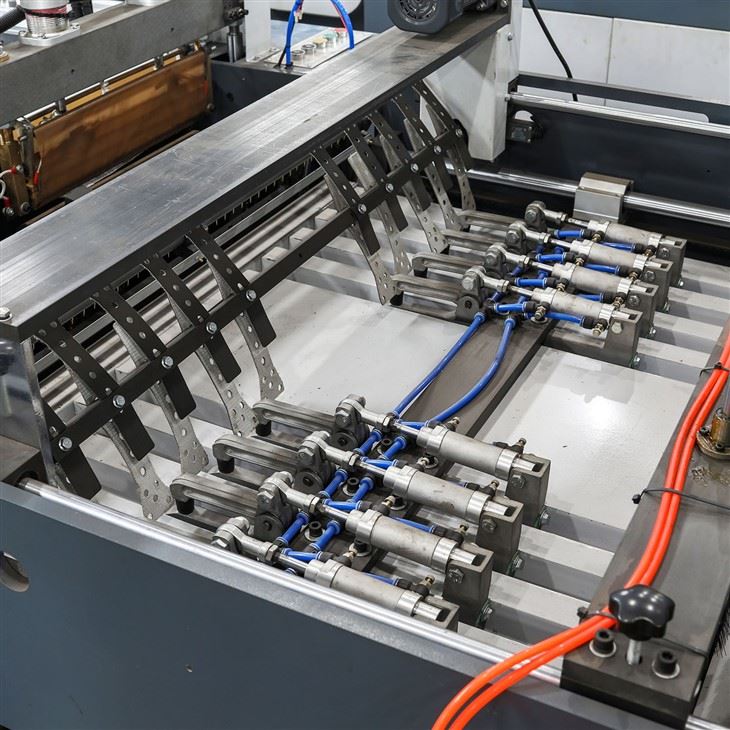 Dual Channel High-Speed Automatic T-Shirt Plastic Bag Making Machine Dual Channel High-Speed Automatic T-Shirt Plastic Bag Making Machine